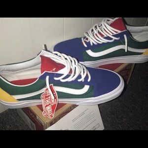 Old school yacht Clint vans